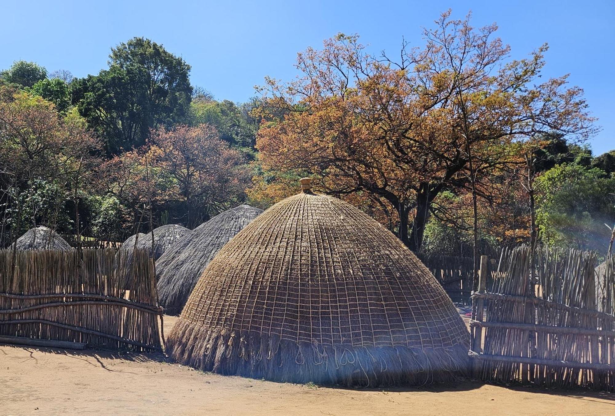 Old Vic Travellers Inn Nelspruit Mbombela Exteriér fotografie
