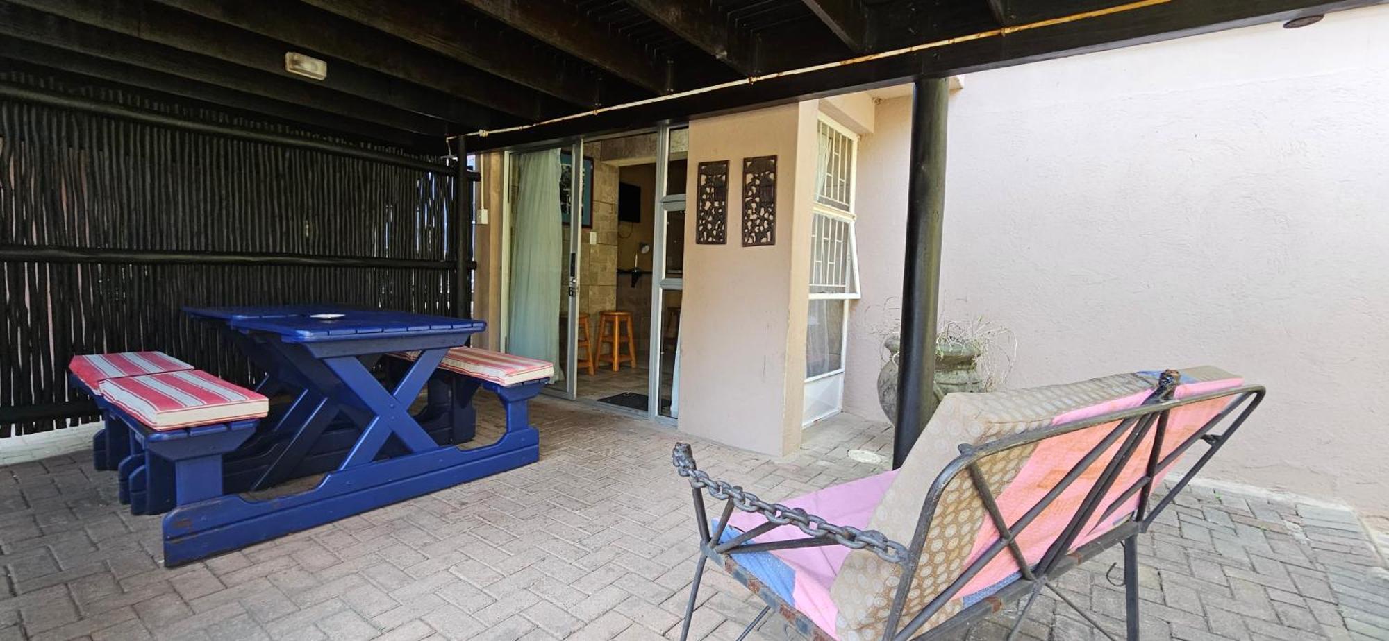Old Vic Travellers Inn Nelspruit Mbombela Exteriér fotografie