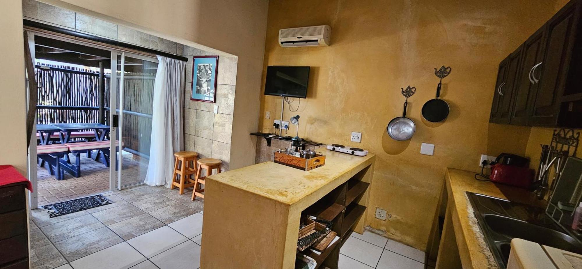 Old Vic Travellers Inn Nelspruit Mbombela Exteriér fotografie