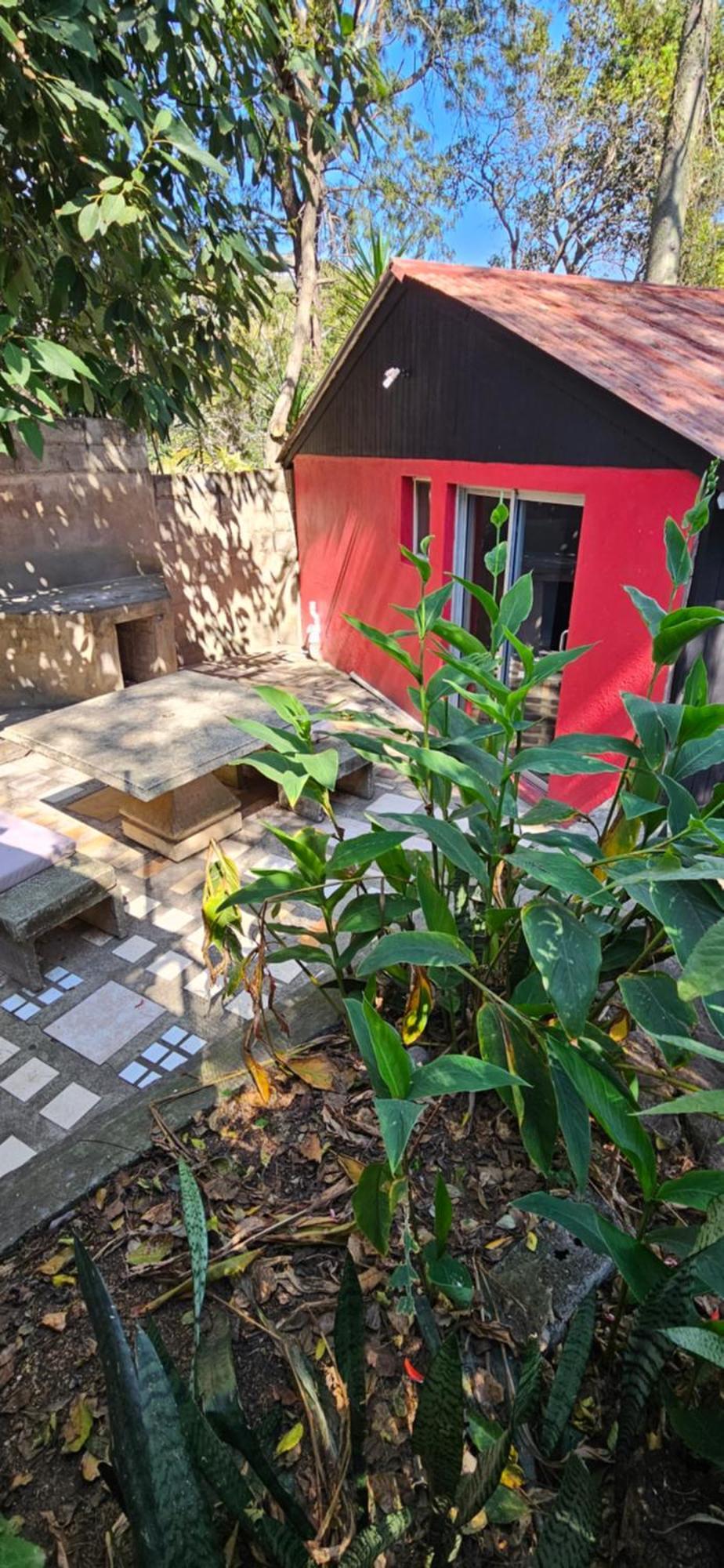 Old Vic Travellers Inn Nelspruit Mbombela Exteriér fotografie